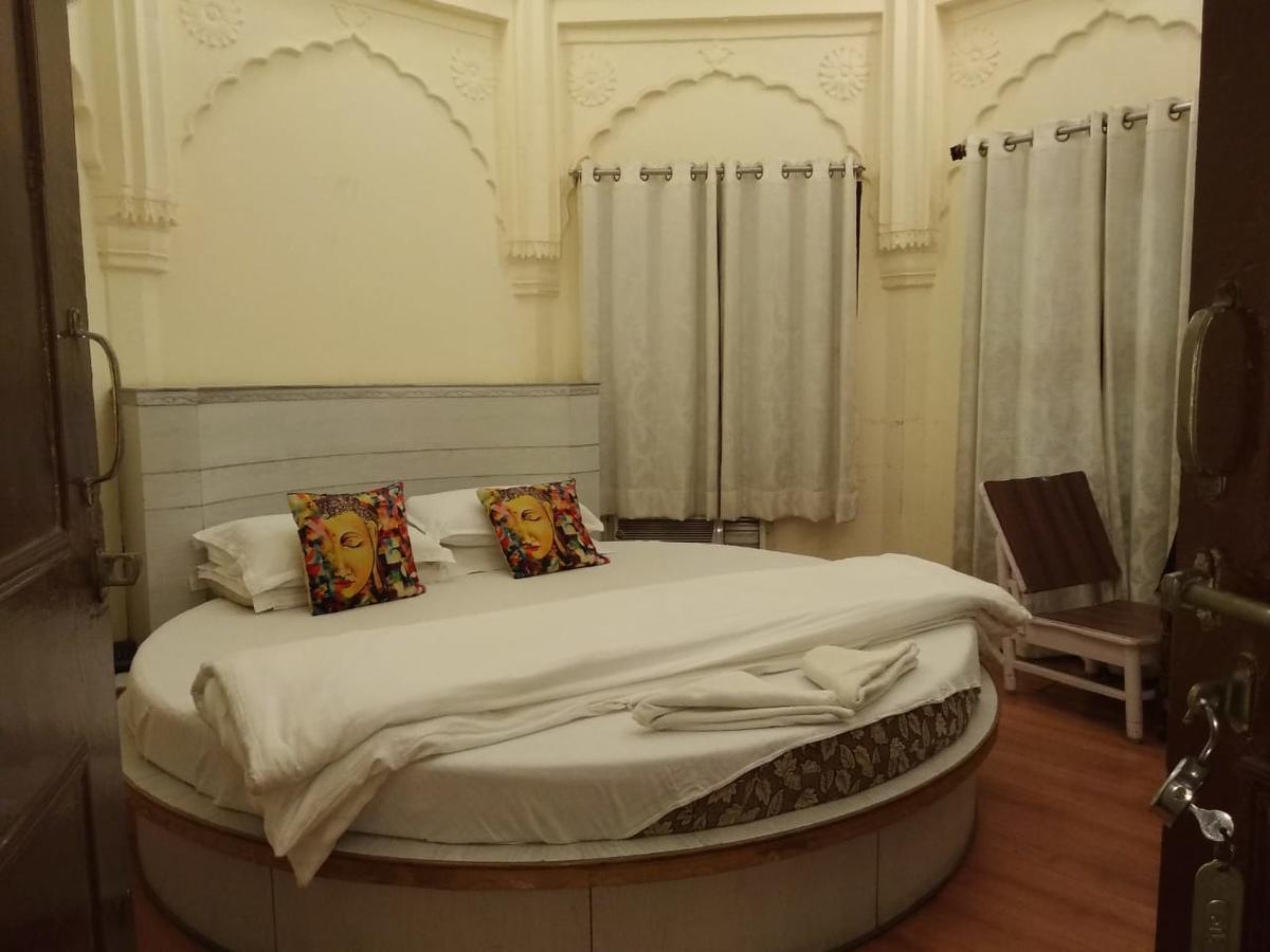 Dwivedi Hotels Hotel Elena Varanasi Eksteriør billede