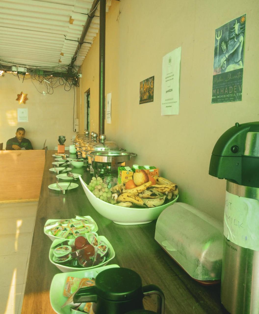 Dwivedi Hotels Hotel Elena Varanasi Eksteriør billede